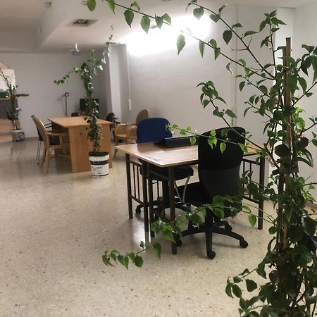 فندق Urban Rest Zone And Coworking أرّاثيفي المظهر الخارجي الصورة