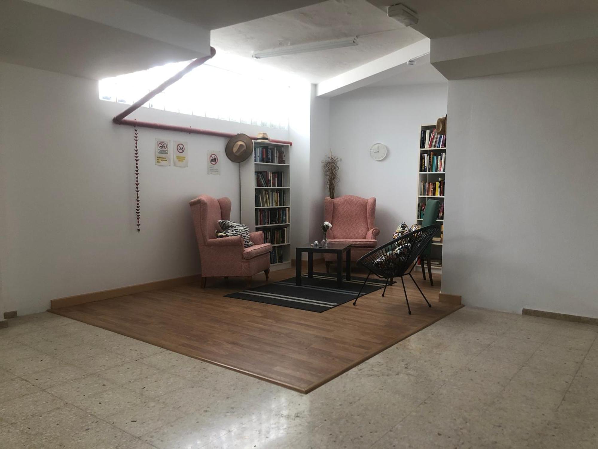 فندق Urban Rest Zone And Coworking أرّاثيفي المظهر الخارجي الصورة